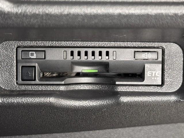 ハイエースバン ロングスーパーGL Wエアコン Bカメラ LEDライト パワーウインドウ 横滑防止 ドライブレコーダー DVD視聴可 キーレスエントリー オートエアコン ETC パワーステ 記録簿有 ABS ミュージックプレイヤー接続可(7枚目)