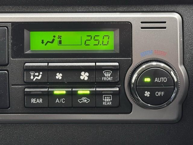 ハイエースバン ロングスーパーGL Wエアコン Bカメラ LEDライト パワーウインドウ 横滑防止 ドライブレコーダー DVD視聴可 キーレスエントリー オートエアコン ETC パワーステ 記録簿有 ABS ミュージックプレイヤー接続可(8枚目)