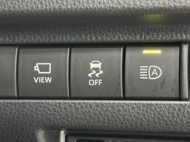 ハリアーハイブリッド Z レザーパッケージ パノラマサンルーフ 地デジ 横滑防止 盗難防止システム Bモニター 革 LEDライト パワーウィンドウ クルコン スマートキ- 助手席エアバック パワーシート エアバッグ オートエアコン ナビTV(11枚目)