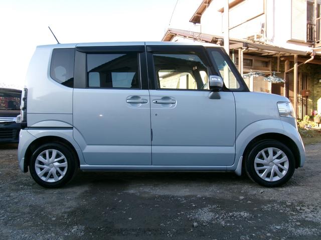 Ｎ－ＢＯＸ Ｇ・Ｌパッケージ　左パワースライドドア　純正ナビ　バックカメラ　ＴＣ（5枚目）