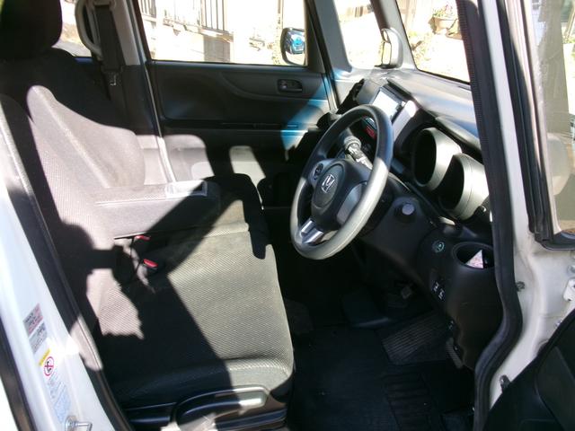 N-BOX G SSパッケージ 両側パワースライドドア 純正ナビ TV バックカメラ 純正アルミ(9枚目)