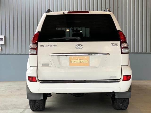 ランドクルーザープラド TXリミテッド60thスペシャルエディション 【サンルーフ】【8人乗り】【デュアルエアコン】【パールホワイト】【ノーマル車高】【FD-classic126 丸目ベース車両にも】【今ならお好きな仕様やボディカラーでオーダーカスタムが可能です】(8枚目)