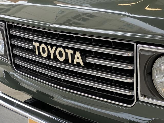 ランドクルーザー80 VXリミテッド 【BFグットリッチ KO3 タイヤ】【BRUT BR-70ベージュ×ブラック】【クラシックウッドステアリング】【クリア3色テール】【ナビ&バックカメラ】(6枚目)