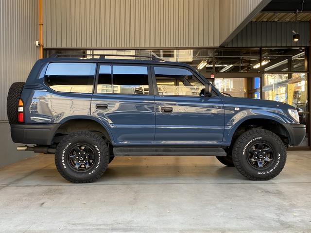 ランドクルーザープラド ＴＸ　【純正３色テールレンズ】【ＢＲＵＴ　ＢＲ４４アルミホイール】【ＢＦグッドリッチＫＯ２タイヤ】【ペンドルトンシートカバー】【ドア内張ペンドルトン張替】【ディスプレイオーディオ】【バックカメラ】【前後ドラ（10枚目）