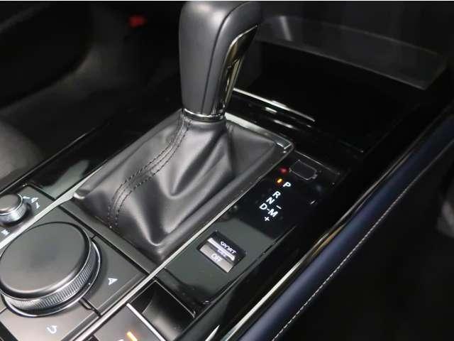 CX-30 2.0 20S 横滑り防止装置 キーレス メモリーナビ アダプティブクルーズコントロール LED スマートキー バックカメラ ETC オートエアコン 地デジ 衝突軽減(10枚目)