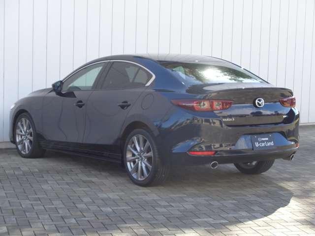 ＭＡＺＤＡ３セダン １．８　ＸＤプロアクティブ　ディーゼルターボ　ＭＡＺＤＡ３　セダン　衝突軽減システム　パーキングセンサー　フルセグ　レーダークルーズ　禁煙車　Ｂカメラ　ＬＥＤ　ｉ－ｓｔｏｐ　スマートキー　スマートブレーキサポート　パノラマモニター　ワンオーナー（7枚目）