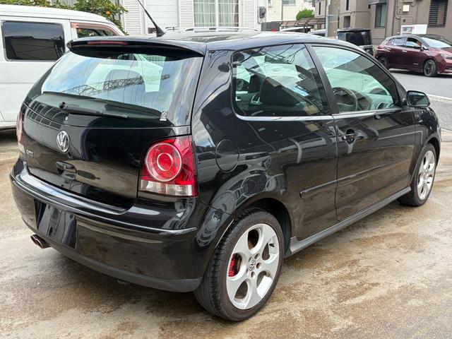 VOLKSWAGEN POLO GTI