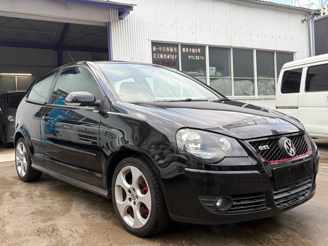 VOLKSWAGEN POLO GTI