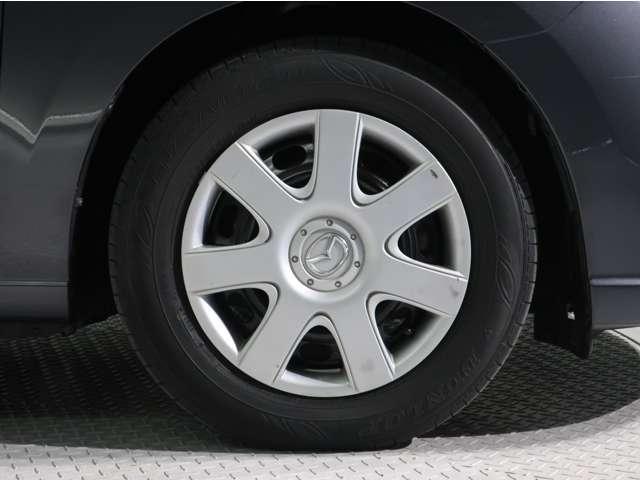 プレマシー ２．０　２０Ｓ　スカイアクティブ　両側パワースライドドア　キーレスエントリー　ナビＴＶ　ＩＳＴＯＰ　アドバンスドキー　ＡＣ　横滑り防止　パワーウィンドウ　３列シート　ＡＢＳ　エアバック　ＥＴＣ車載器　メモリーナビ　パワーステアリング（6枚目）