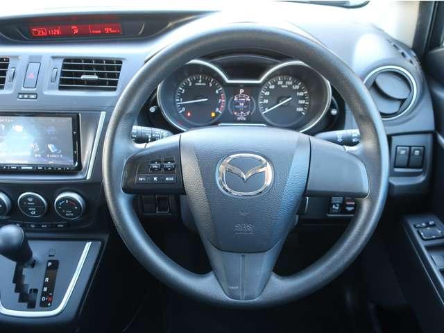 プレマシー ２．０　２０Ｓ　スカイアクティブ　両側パワースライドドア　キーレスエントリー　ナビＴＶ　ＩＳＴＯＰ　アドバンスドキー　ＡＣ　横滑り防止　パワーウィンドウ　３列シート　ＡＢＳ　エアバック　ＥＴＣ車載器　メモリーナビ　パワーステアリング（11枚目）