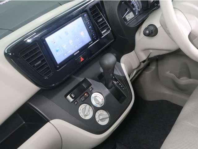 デイズルークス ６６０　Ｓ　地デジテレビ　横滑り防止システム　踏み間違い防止装置　ＰＳ　ＥＴＣ車載器　両席エアバック　アイドルストップ　サイドエアバッグ　オートエアコン　ナビＴＶ　メモリナビ　キーレスエントリーシステム　ＡＢＳ（15枚目）