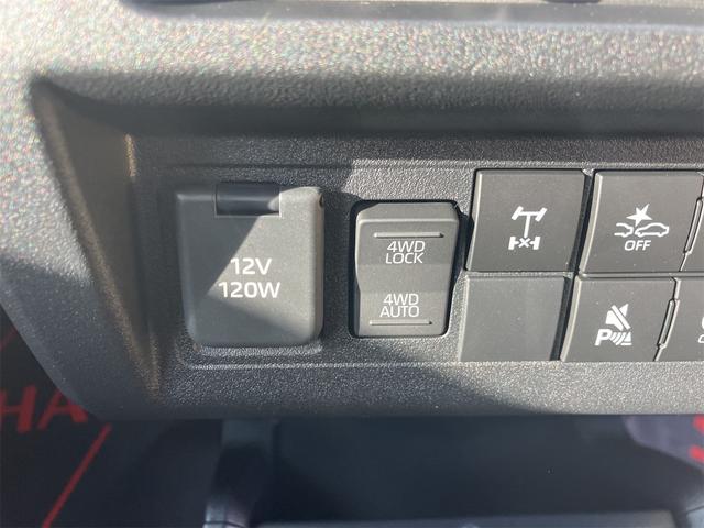 ハイゼットトラック ジャンボエクストラ 届出済未使用車・衝突軽減システム・スマートキー・後方クリアランスソナー・4WD・荷台作業灯・三方開・オーディオレス(29枚目)