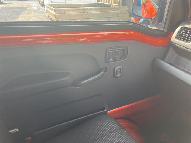 ハイゼットトラック ジャンボエクストラ 届出済未使用車・衝突軽減システム・スマートキー・後方クリアランスソナー・4WD・荷台作業灯・三方開・オーディオレス(32枚目)