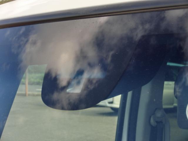 N-BOXカスタム GターボSSパッケージ ECON Bモニター VSA 盗難防止システム AAC ナビTV サイドカーテンエアバック パワステ Wエアバッグ Sヒーター ベンチシート 運転席エアバッグ ターボ車 ETC車載器 DVD ABS(2枚目)