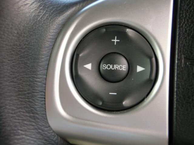 N-BOXカスタム GターボSSパッケージ ECON Bモニター VSA 盗難防止システム AAC ナビTV サイドカーテンエアバック パワステ Wエアバッグ Sヒーター ベンチシート 運転席エアバッグ ターボ車 ETC車載器 DVD ABS(32枚目)