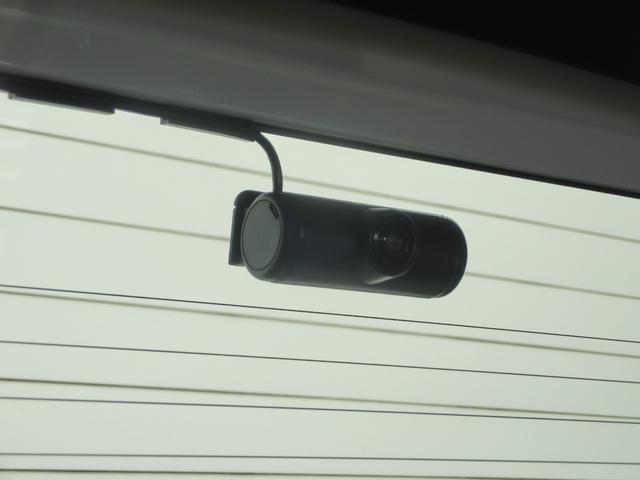 N-BOXカスタム ベースグレード 運転支援装置 純正ナビゲーション Rカメラ ETC 片側電動スライドドア LEDオートライト ナビ連動3カメラ式ドライブレコーダー 電子パーキングブレーキ ブレーキホールド Bluetooth対応(4枚目)