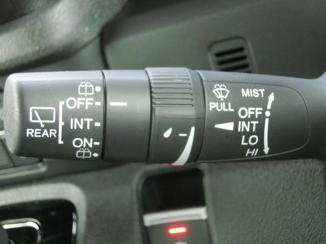 N-BOXカスタム ベースグレード 運転支援装置 純正ナビゲーション Rカメラ ETC 片側電動スライドドア LEDオートライト ナビ連動3カメラ式ドライブレコーダー 電子パーキングブレーキ ブレーキホールド Bluetooth対応(30枚目)