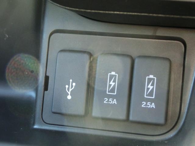 N-BOXカスタム Lターボ 安全運転支援装置 純正9インチナビ Rカメラ ドライブレコーダー ETC LEDオートライト 両側電動スライドドア CD録音機能 Bluetooth対応 シートヒーター 電子パーキングブレーキ PS(47枚目)