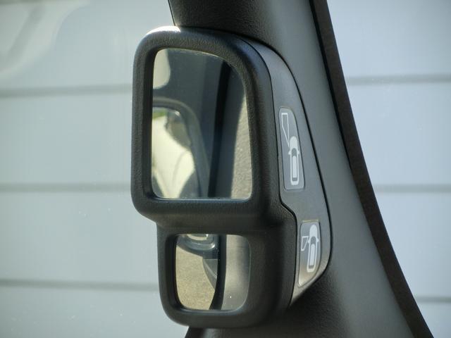 N-BOXカスタム Lターボ 安全運転支援装置 純正9インチナビ Rカメラ ドライブレコーダー ETC LEDオートライト 両側電動スライドドア CD録音機能 Bluetooth対応 シートヒーター 電子パーキングブレーキ PS(62枚目)