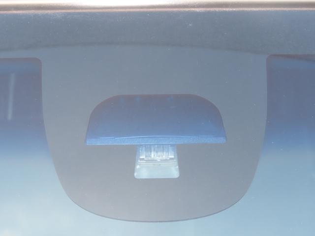 N-BOXカスタム GターボSSブラックスタイルパッケージ バックモニター 前席シートヒーター キーレス パワステ エアコン ターボ パワーウィンドウ スマートキー ETC クルーズコントロール シティーブレーキ カーテンエアバック ナビTV 地デジTV(2枚目)