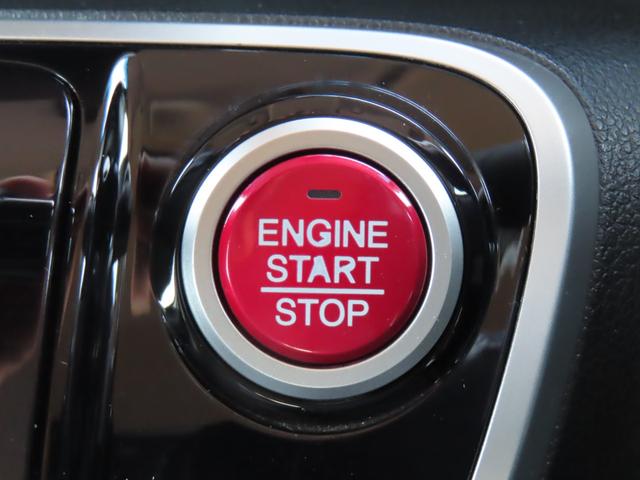 N-BOXカスタム GターボSSブラックスタイルパッケージ バックモニター 前席シートヒーター キーレス パワステ エアコン ターボ パワーウィンドウ スマートキー ETC クルーズコントロール シティーブレーキ カーテンエアバック ナビTV 地デジTV(34枚目)