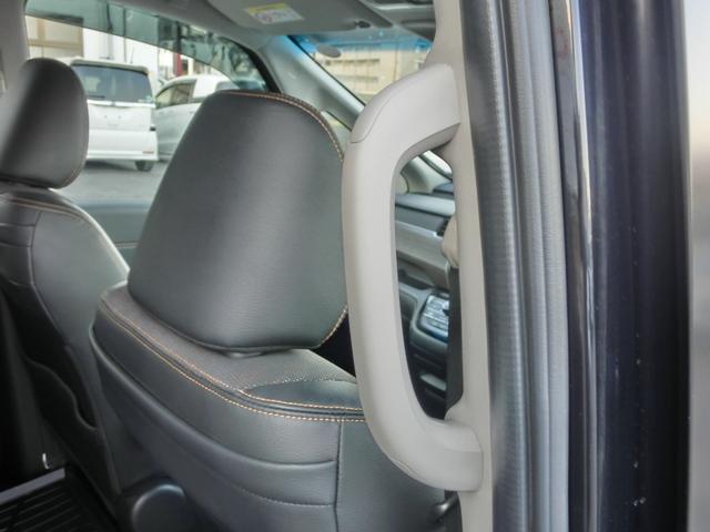 フリード+ハイブリッド ハイブリッド・クロスター 衝突軽減 VSA Rカメラ 地デジ 盗難防止装置 スマ-トキ- サイドエアバッグ LEDヘッド エアバッグ クルーズコントロール パワーステアリング 両席エアバック シ-トヒ-タ- クルコン ETC(40枚目)