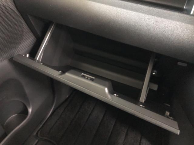 カスタムRS トップエディションSAIII 8インチナビ(16枚目)