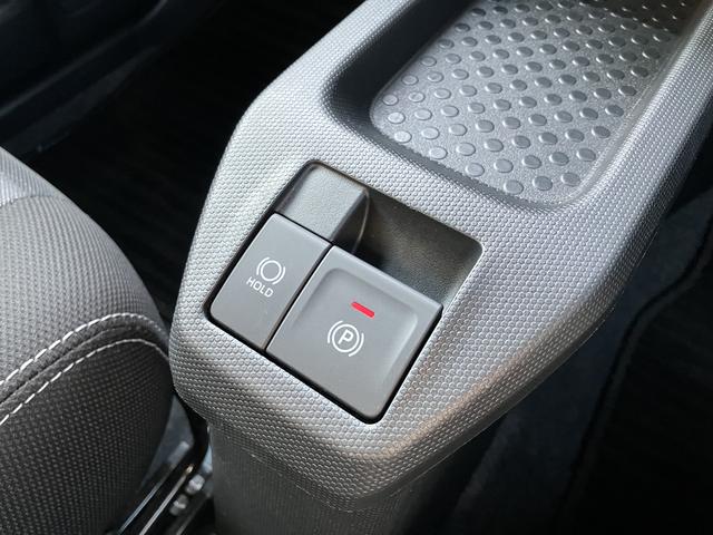 タフト Gターボ ダーククロムベンチャー 10インチナビ フルセグ 保証1年間・距離無制限付き DVD再生 CD再生 オートエアコン 電動パーキングブレーキ オートブレーキホールド機能 シートヒーター アイドリングストップ スカイフィールトップ 前後コーナーセンサー(10枚目)