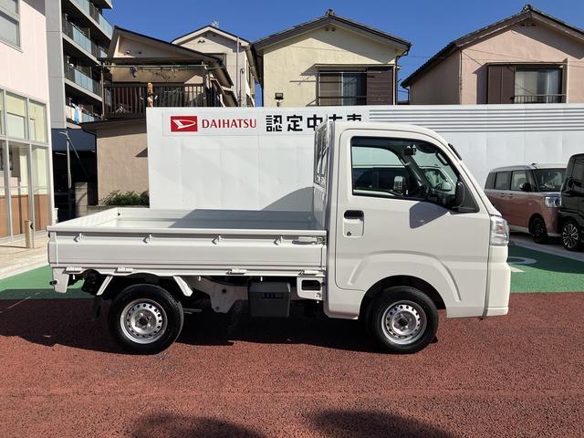 ハイゼットトラック スタンダード エアコン パワステ バックカメラ対応 保証1年間・距離無制限付き オーディオレス仕様 ドリンクホルダー 三方開 スペアタイヤ 横滑り防止装置 誤発進抑制制御機能 衝突回避支援ブレーキ(20枚目)