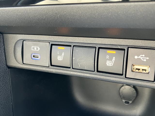 ヤリスクロス ハイブリッドZ ナビ 全周囲カメラ ETC2.0 保証1年間・距離無制限付き シートヒーター ステアリングヒーター ACC BSM 前後コーナーセンサー 電動パーキングブレーキ オートブレーキホールド機能 AC100V電源 ン転籍電動シート(9枚目)