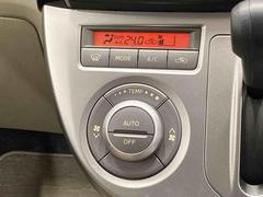 オートエアコンです。オートのボタンを押して室内温を設定していただくと、風量などが自動で調節され、快適な室内温を保ちます♪ 5