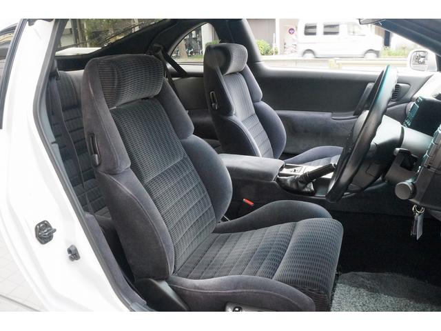フェアレディＺ ３００ＺＸ　純正オプション６連奏ＣＤチェンジャーフルノーマル車（15枚目）