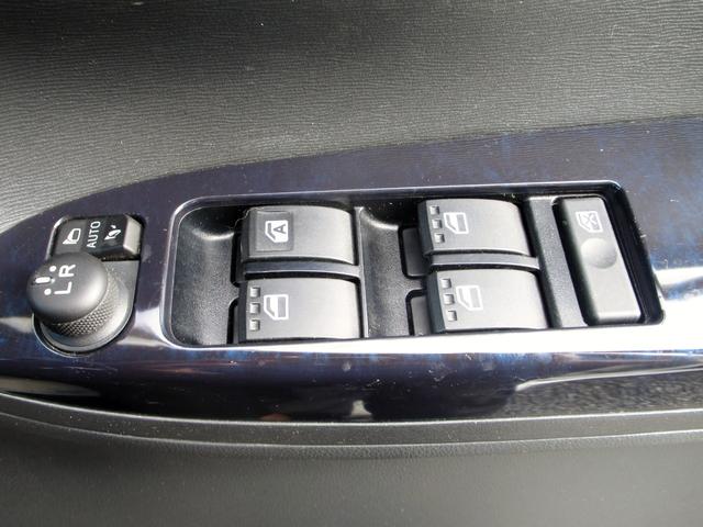 タント カスタムＲＳ　トップエディションＳＡＩＩＩ　ターボ　８インチナビ　フルセグ　Ｂｌｕｅｔｏｏｔｈオーディオ　バックカメラ　ＥＴＣ　ドライブレコーダー　両側パワースライド　シートヒーター　ハーフレザーシート　ＬＥＤヘッドライト　純正アルミホイール（46枚目）