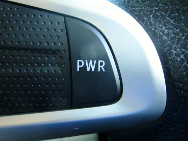 【カラー重視でお探しなら】黒・白・シルバーなど王道カラーはもちろん、昨今の流行であるアースカラーカーキグリーンやサンドベージュ、ビビッドカラーの赤・青・黄色・水色なども数多く取り揃えております!!