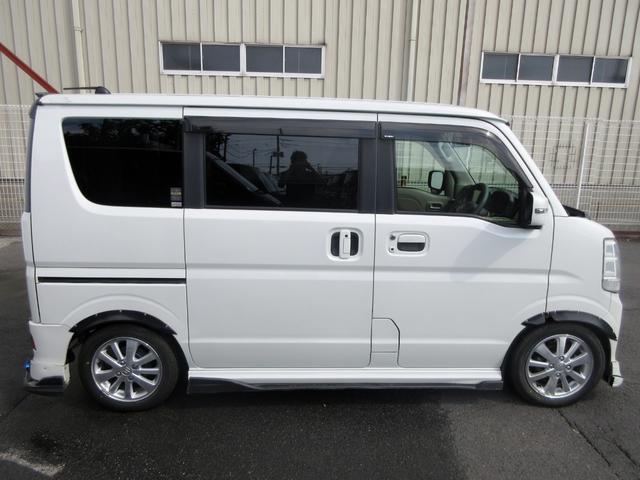 エブリイワゴン ＰＺターボスペシャル　ワンオーナー車　修復歴無し　社外フルエアロ　社外マフラー　ローダウン　両側パワースライド　メモリーナビ　ＴＶ　ＨＩＤオートライト　フォグ　プッシュスタート　オートエアコン　後席フルフラットシート（7枚目）