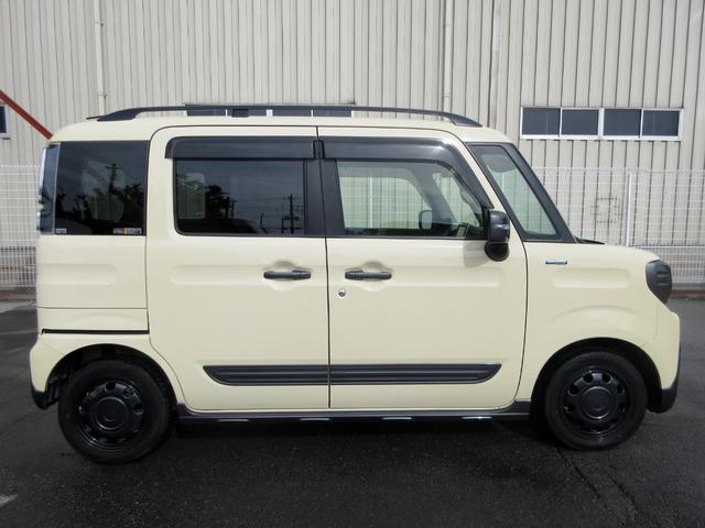 スペーシアギア ハイブリッドＸＺ　ターボ　修復歴無し　純正８インチメモリーナビ　フルセグ　Ｂｌｕｅｔｏｏｔｈ　バックカメラ　ＥＴＣ　デュアルカメラブレーキ　両側電動スライドドア　シートヒーター　アダプティブクルーズコントロール　ＬＥＤライト（7枚目）