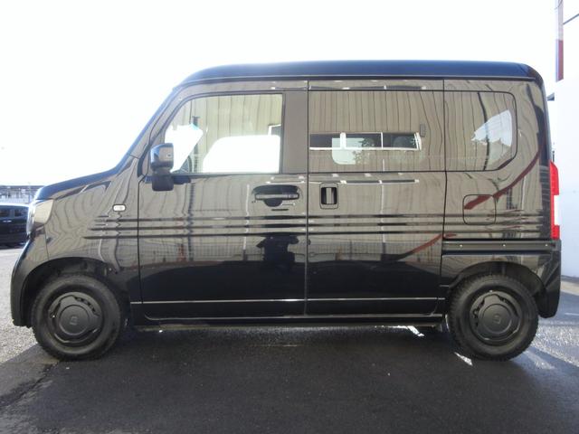 Ｎ－ＶＡＮ＋スタイル ファン・ホンダセンシング　純正メモリーナビ　フルセグ　Ｂｌｕｅｔｏｏｔｈ　バックカメラ　ＥＴＣ　ドライブレコーダー　ＬＥＤヘッド＆フォグライト　プッシュスタート　スマートキー　アダプティブクルーズコントロール　アイドルストップ（9枚目）