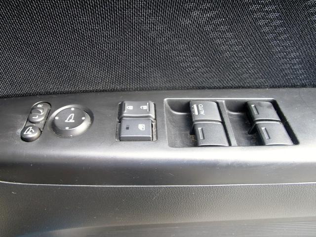 N-BOX+ 2トーンカラースタイル G・ターボLパッケージ 4WD 両側パワースライド パドルシフト オートクルーズ ナビ フルセグTV DVD再生 ETC バックカメラ プッシュスタート付き スマートキー オートライト 横滑り防止装置 オートエアコン(48枚目)