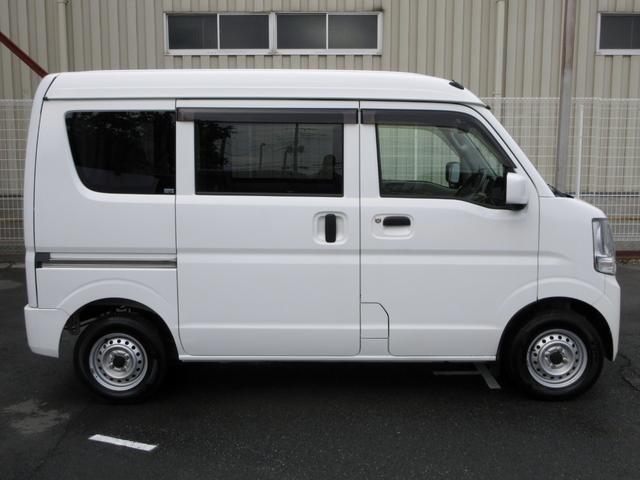 NV100クリッパーバン DX GLセーフティパッケージ ハイルーフ エマージェンシーブレーキ コーナーセンサー ナビ TV Bluetooth対応 ドライブレコーダー オートライト 頭上収納 後席フルフラット キーレス 電格ミラー 前席パワーウィンドウ(7枚目)