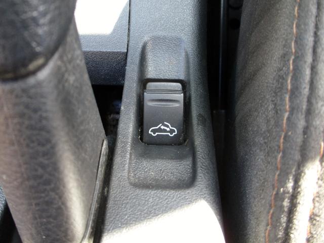 【自社整備工場も完備】購入後のサポートもおまかせ下さい！万が一の故障やトラブルなどまずは当店へご相談下さい。親切・丁寧・親身になってお客様のカーライフをサポートします！