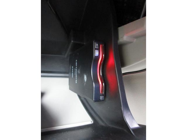 エブリイワゴン ＰＺターボスペシャル　ハイルーフ　修復歴無し　ワンオーナー　メモリーナビ　フルセグ　Ｂｌｕｅｔｏｏｔｈ　バックカメラ　ＥＴＣ２．０　衝突被害軽減ブレーキ　両側電動スライドドア　オートステップ　ＨＩＤライト　フォグライト（44枚目）