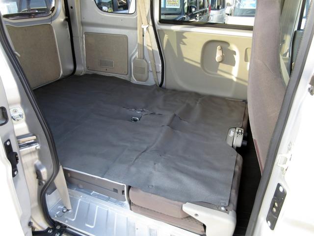 スクラム ＰＣスペシャル　ハイルーフ　４ＡＴ　デュアルカメラブレーキ　アクセル踏み間違い防止装置　障害物センサー　キーレス　パワーウィンドウ　オーバーヘッドコンソール　後席フルフラットシート　タイミングチェーン式エンジン（44枚目）