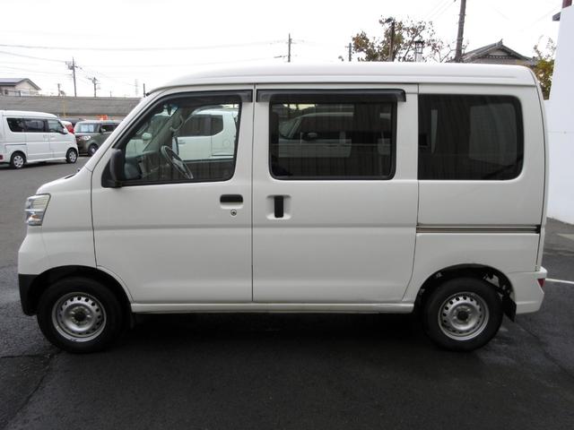 ハイゼットカーゴ DX SAIII ハイルーフ 後期 修復歴無し ナビ Bluetooth接続 バックカメラ ドライブレコーダー キーレス 純正セキュリティ 衝突軽減ブレーキ 誤発進抑制 レーンキープアシスト 頭上収納 LEDライト(9枚目)