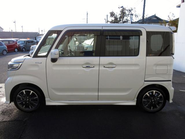 スペーシアカスタム ハイブリッドＸＳターボ　修復歴無し　純正８型メモリーナビ　フルセグ　Ｂｌｕｅｔｏｏｔｈ　ＥＴＣ　ドライブレコーダー　メッキグリル　ハーフレザーシート　シートヒーター　デュアルカメラブレーキ　両側電動スライド　ロールシェード（9枚目）