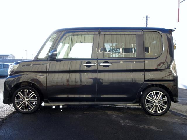 タント カスタムＲＳ　トップエディションＳＡＩＩＩ　ターボ　後期　メモリーナビ　フルセグ　バックカメラ　ハーフレザーシート　シートヒーター　両側電動スライド　衝突被害軽減ブレーキ　ロールシェード　プッシュスタート　スマートキー　アイドリングストップ（9枚目）