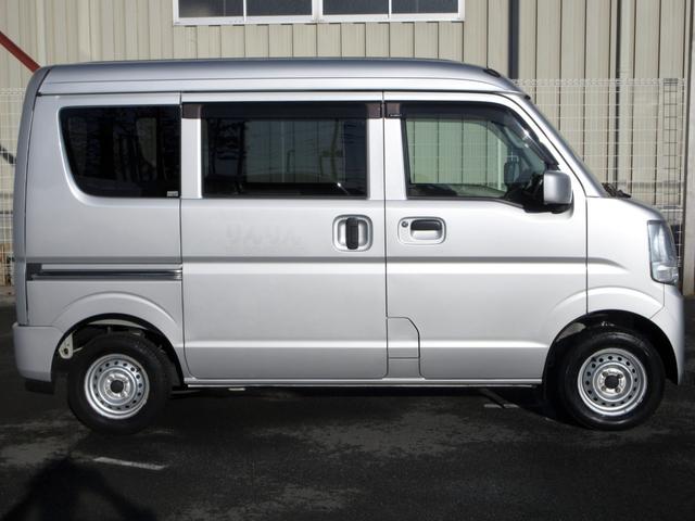 エブリイ ＰＣリミテッド　ハイルーフ　修復歴無し　純正メモリーナビ　フルセグ　Ｂｌｕｅｔｏｏｔｈ　バックカメラ　ドライブレコーダー　衝突被害軽減ブレーキ　オーバーヘッドコンソール　電動格納ミラー　キーレスキー　パワーウィンドウ（7枚目）