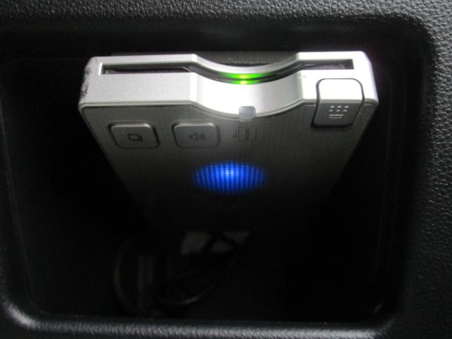 タント カスタムＲＳ　トップエディションＳＡＩＩＩ　ターボ　修復歴無し　メモリーナビ　フルセグ　Ｂｌｕｅｔｏｏｔｈ　バックカメラ　ＥＴＣ　ハーフレザーシート　シートヒーター　両側電動スライドドア　衝突被害軽減ブレーキ　ロールシェード　プッシュスタート（43枚目）