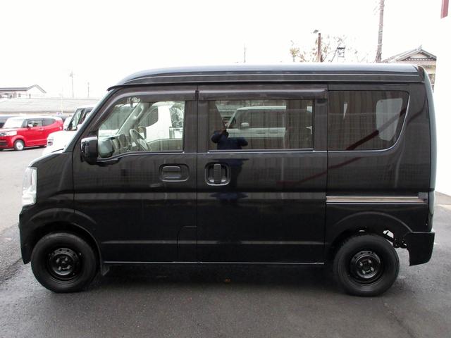 ＮＶ１００クリッパーバン ＧＸターボ　ハイルーフ　修復歴無し　ナビ　フルセグ　ＤＶＤ再生　Ｂｌｕｅｔｏｏｔｈ接続　バックカメラ　ＥＴＣ　ドライブレコーダー　オーバーヘッドコンソール　キーレス　純正セキュリティ　衝突被害軽減ブレーキ（9枚目）