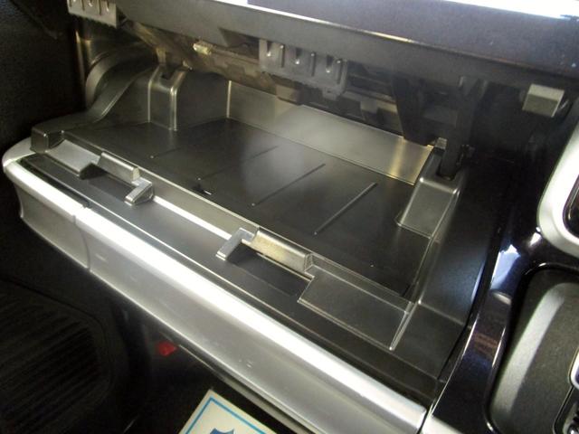 スペーシアカスタム ハイブリッドＸＳターボ　後期　純正８型メモリーナビ　フルセグ　Ｂｌｕｅｔｏｏｔｈ　全方位モニター　ＥＴＣ　前後ドライブレコーダー　アダプティブクルーズ　パドルシフト　ハーフレザーシート　シートヒーター　デュアルカメラブレーキ（48枚目）