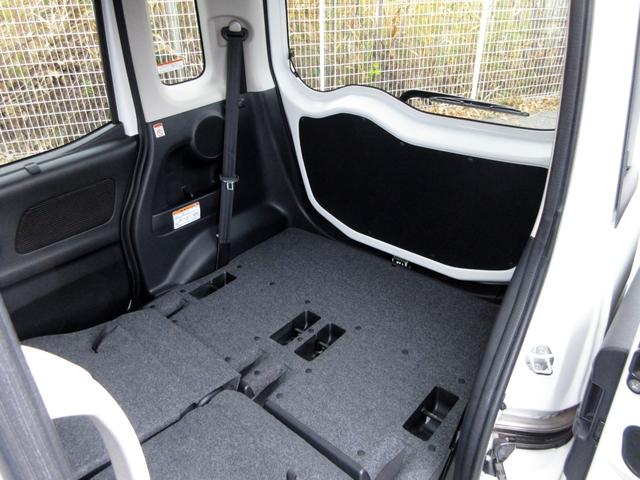 デイズルークス ハイウェイスター ターボ CDオーディオ アラウンドビューモニター 両側電動スライドドア サーキュレーター ロールシェード プッシュスタート スマートキー シートバックテーブル HIDヘッドライト フォグライト 純正アルミ(48枚目)